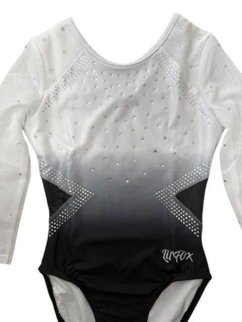 BLACK & WHITE 3/4 MESH SLEEVE